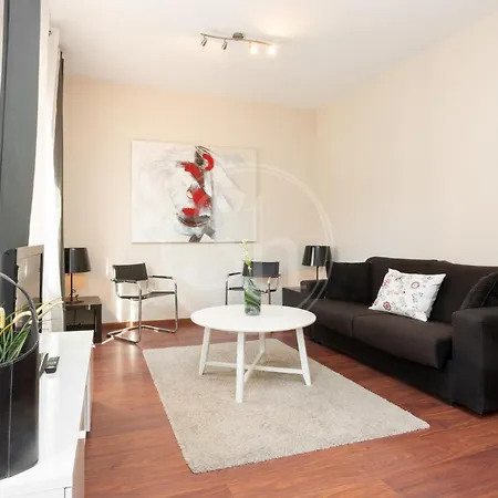 Wonderful Apartment Near Sagrada Familia Barcelona Exterior photo